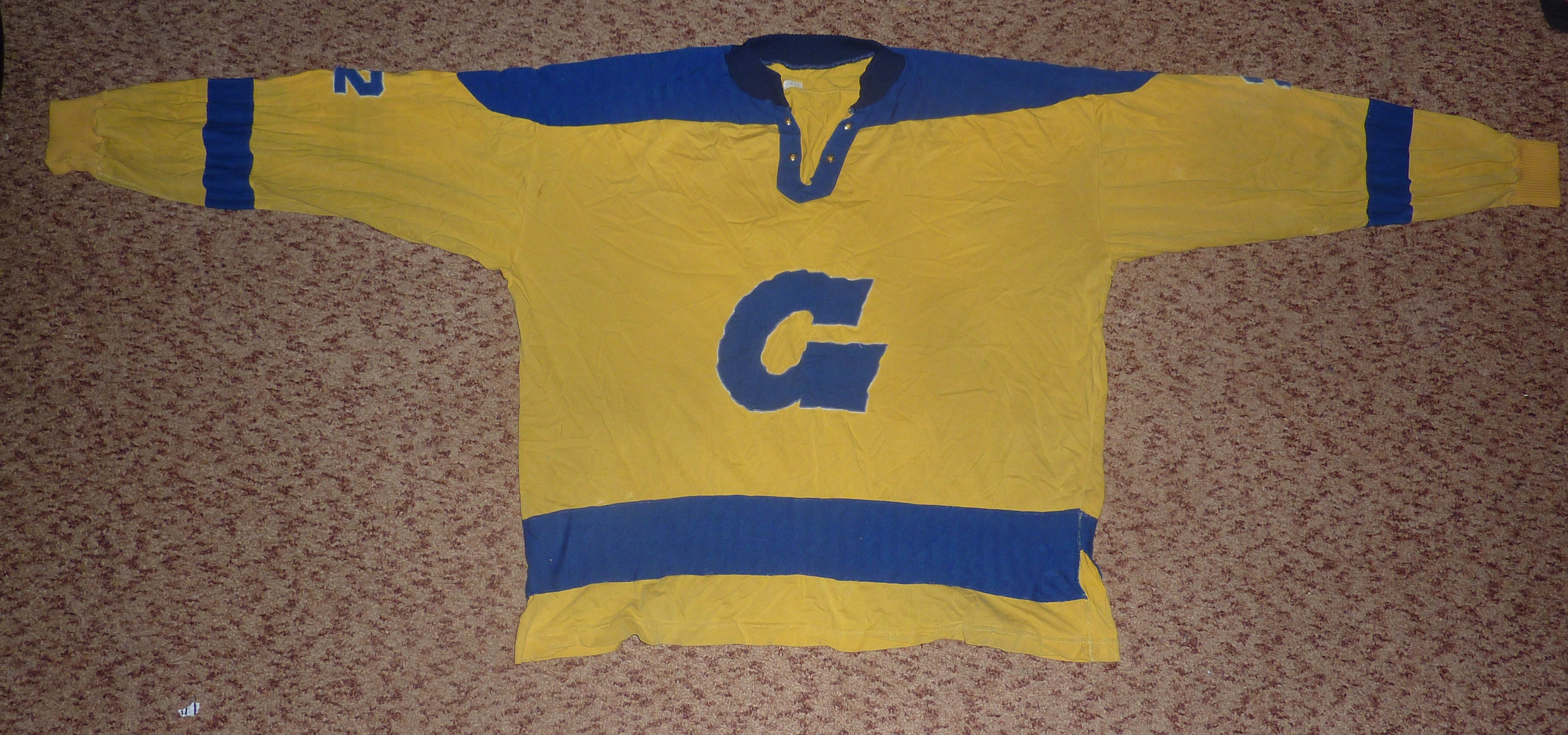 originál dres Gottwaldova sezona 1982/83 - 2