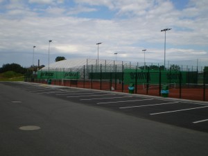 sportovní aréál tenisových kurtů a hřišť